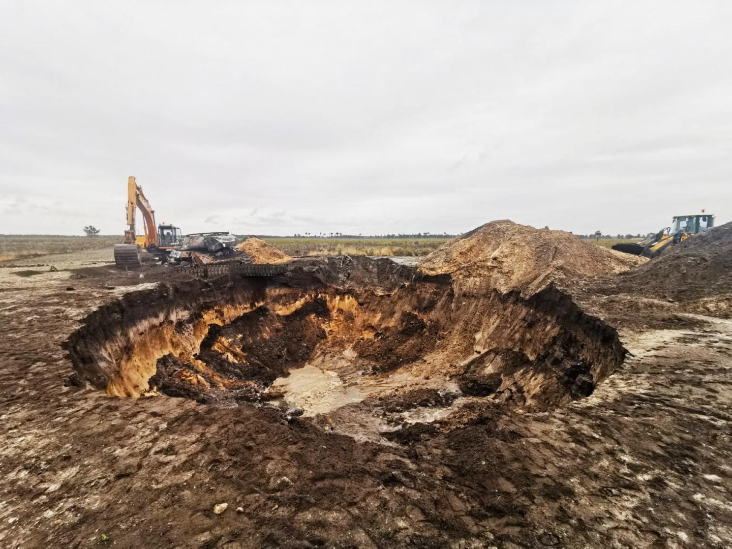 récupération d'une bombe non explosée.jpg